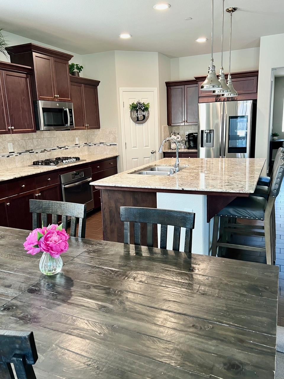 3489 Lansing Ave, Clovis, CA 93619