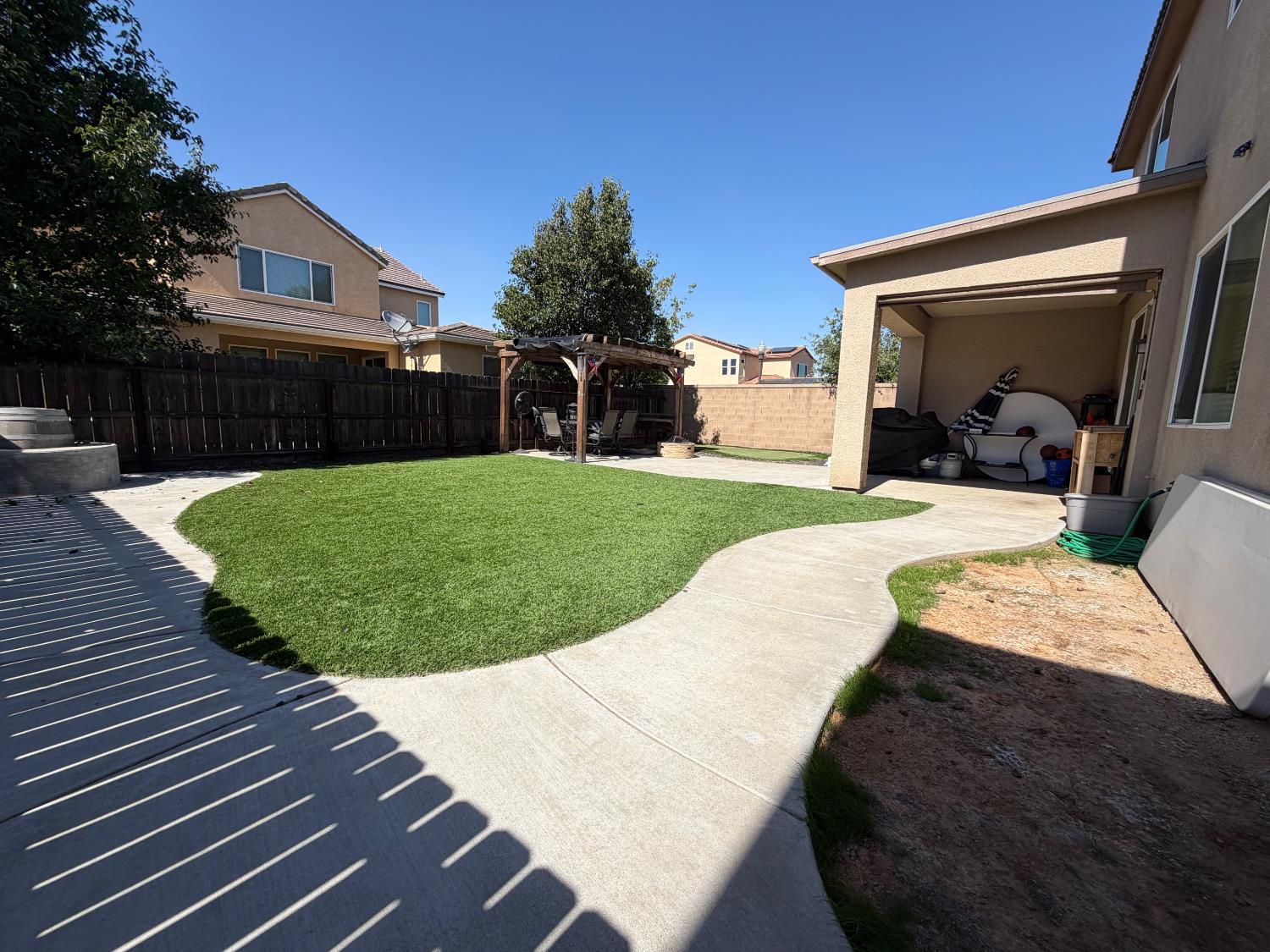 3489 Lansing Ave, Clovis, CA 93619