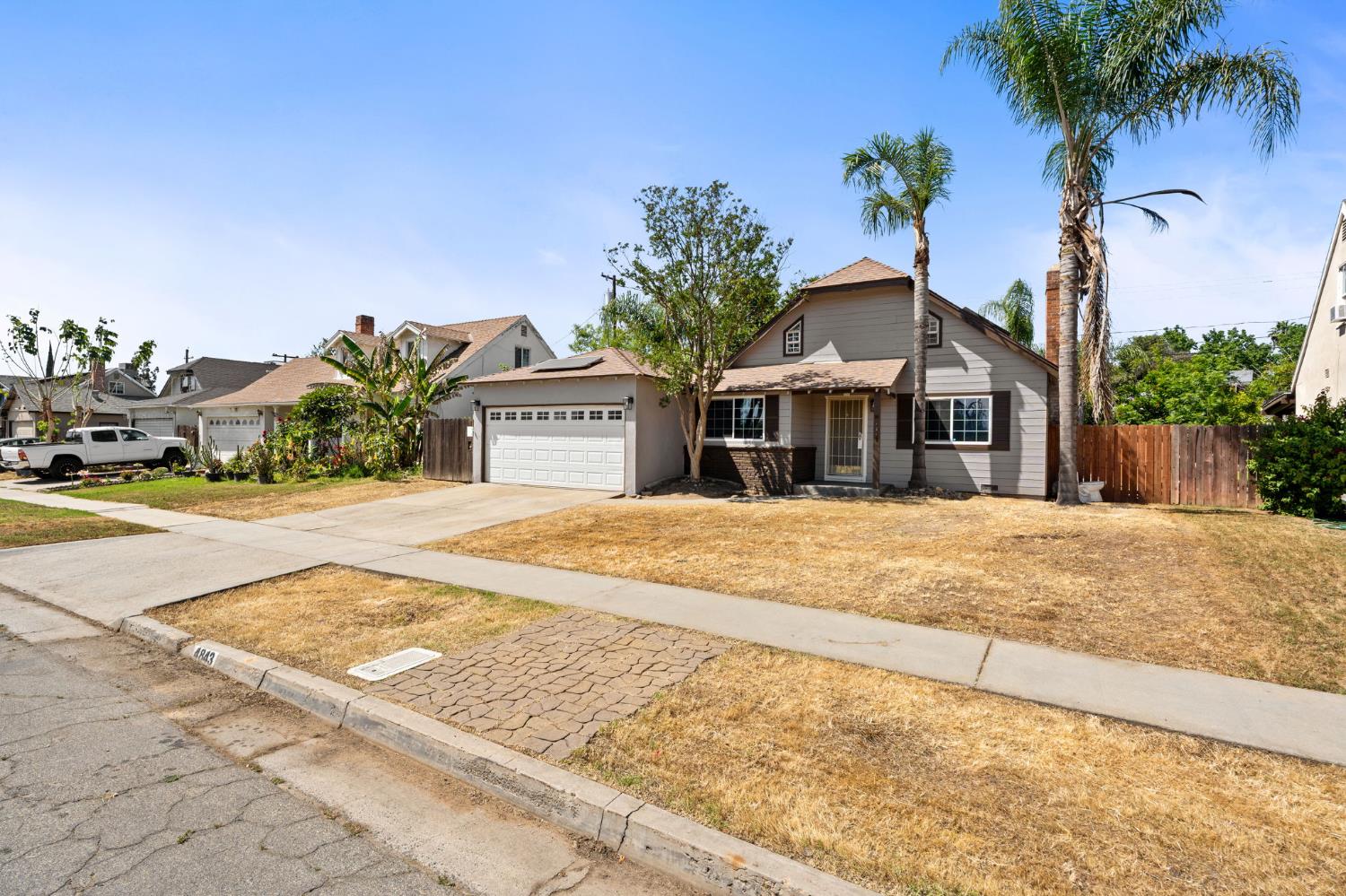 4843 N Doon Way, Fresno, CA 93726