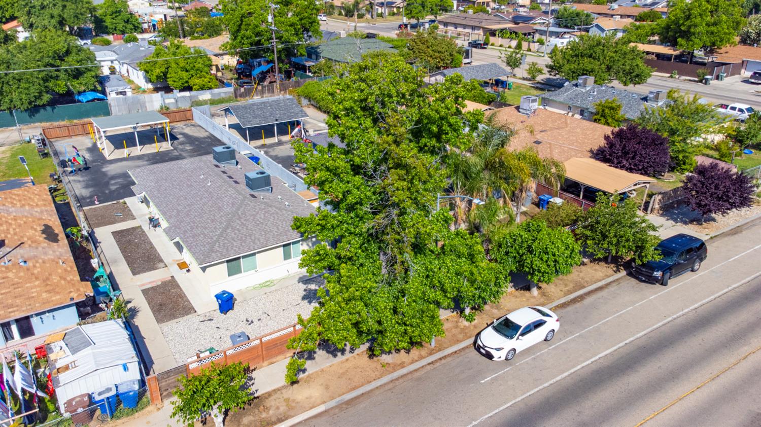 715 Faller Ave, Sanger, CA 93657