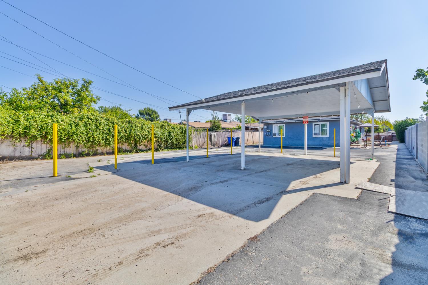 715 Faller Ave, Sanger, CA 93657