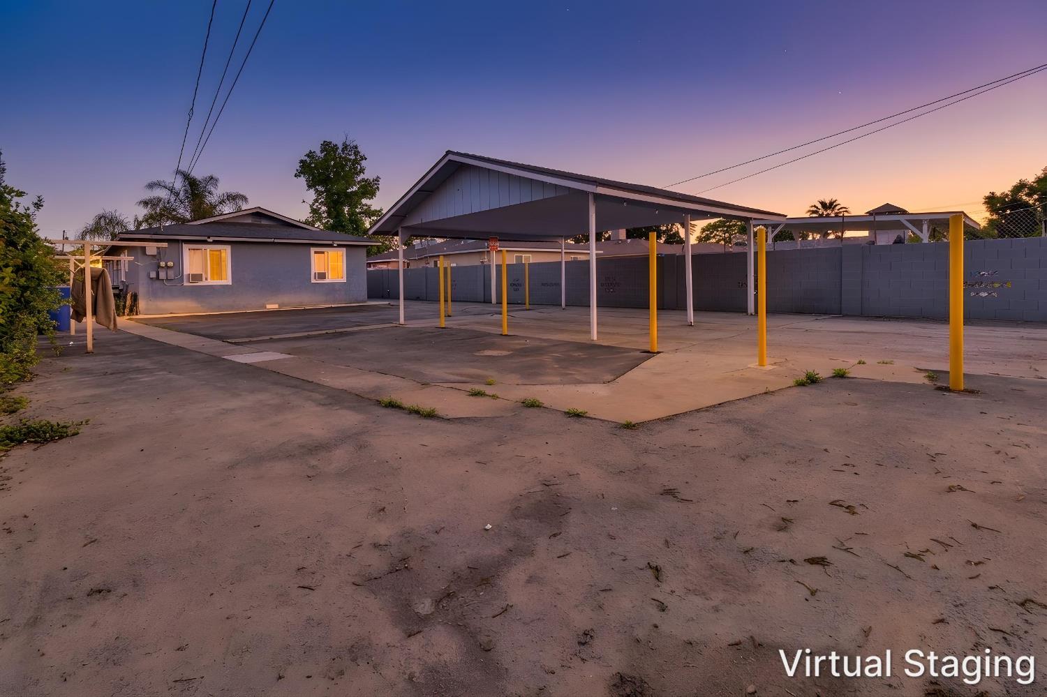 715 Faller Ave, Sanger, CA 93657