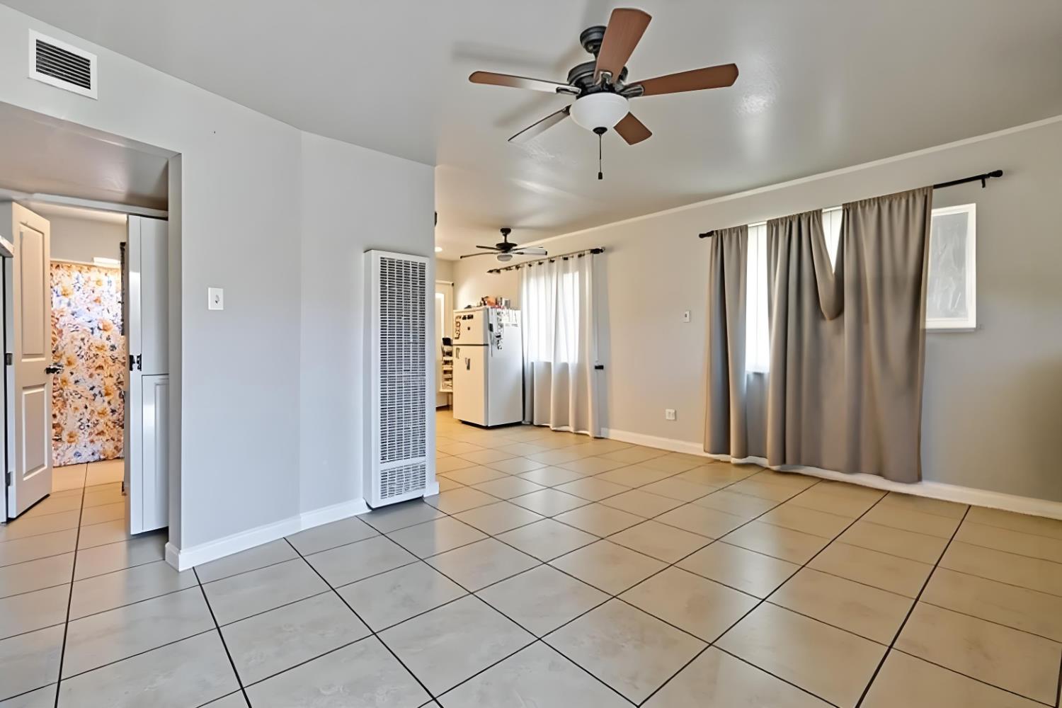 715 Faller Ave, Sanger, CA 93657