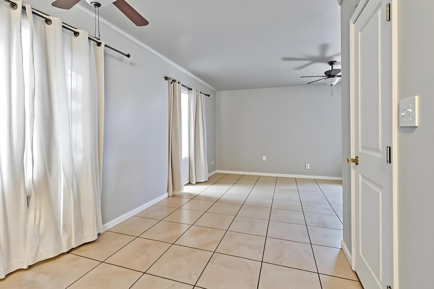 715 Faller Ave, Sanger, CA 93657