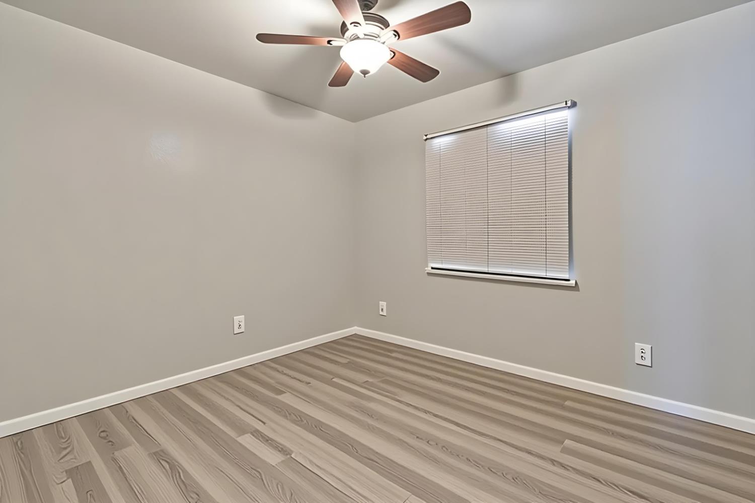 715 Faller Ave, Sanger, CA 93657