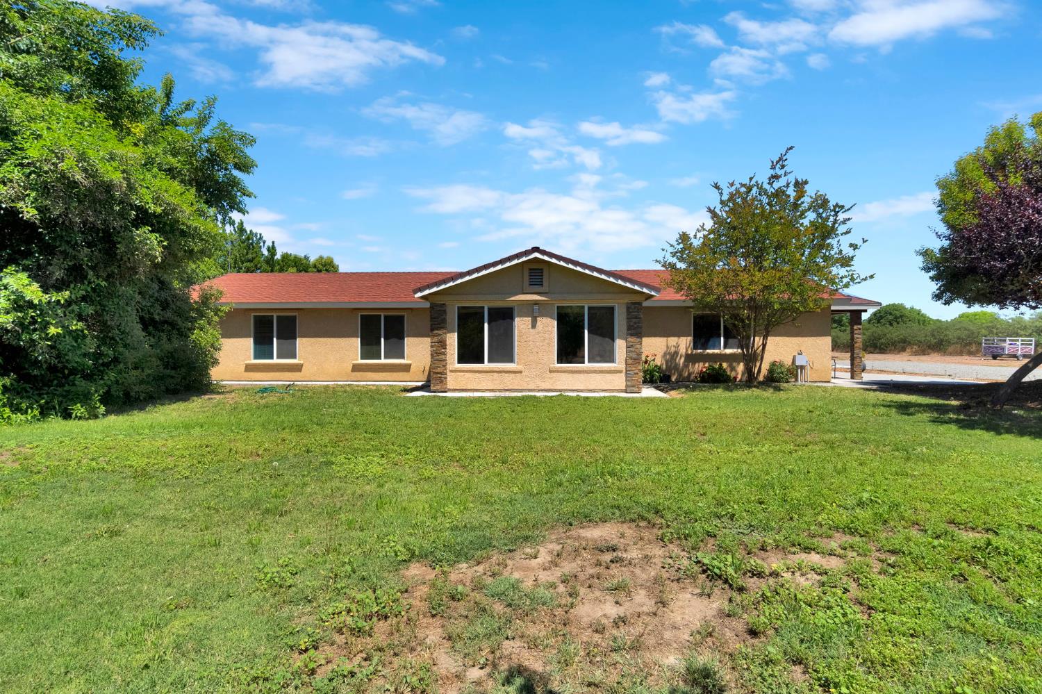 7595 Highway 43, Hanford, CA 93230