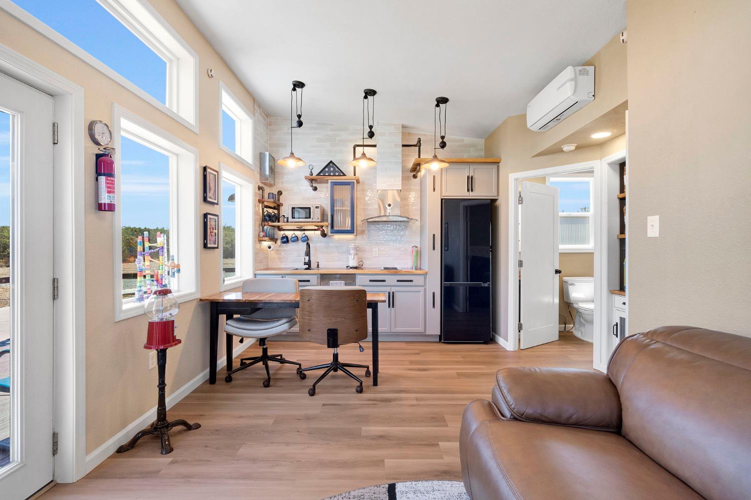 7595 Highway 43, Hanford, CA 93230