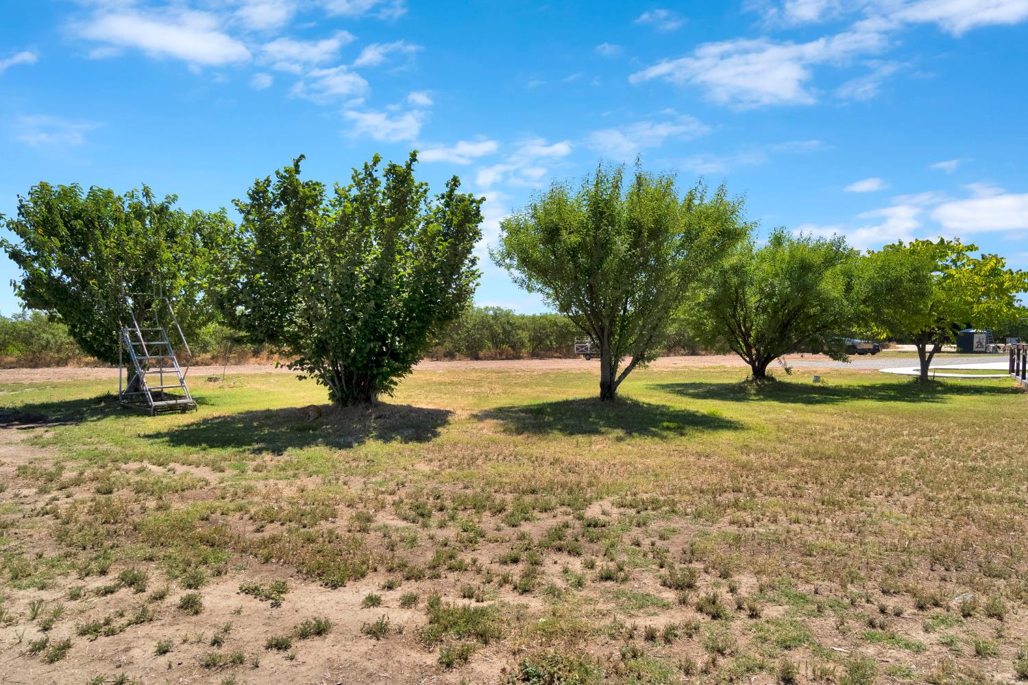 7595 Highway 43, Hanford, CA 93230