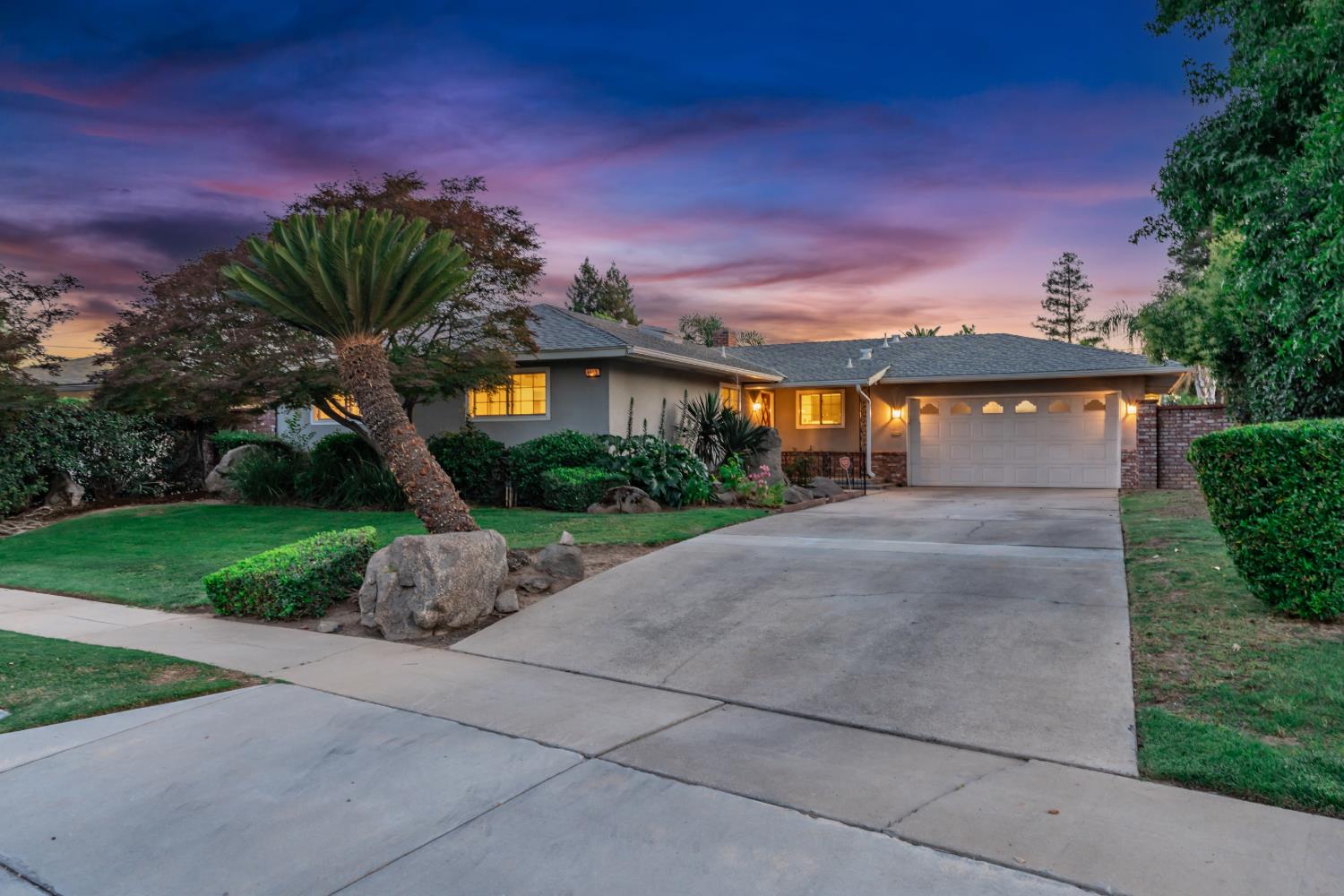 4667 N Bengston Ave, Fresno, CA 93705