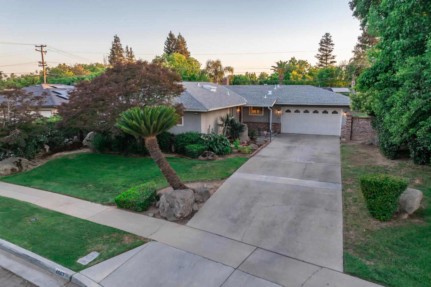 4667 N Bengston Ave, Fresno, CA 93705