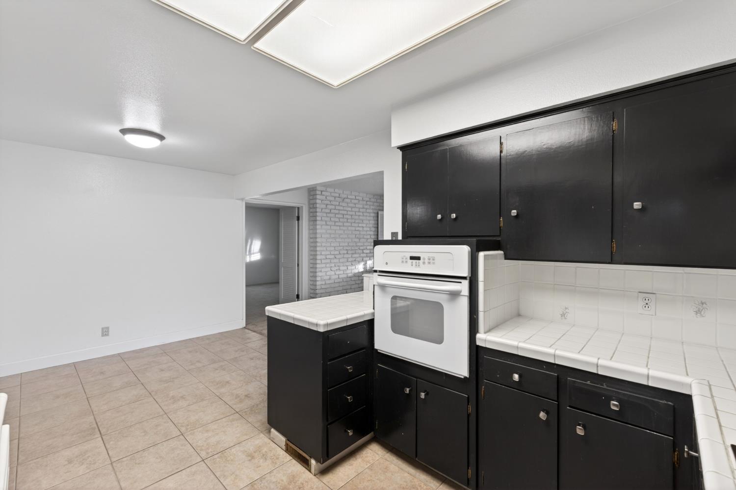 4667 N Bengston Ave, Fresno, CA 93705