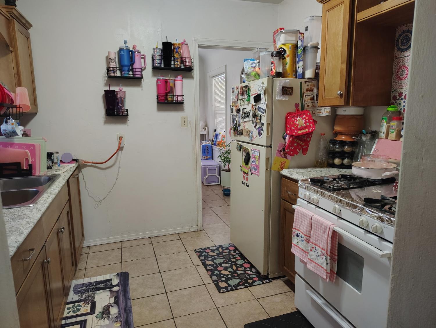 4605 E Mckenzie Ave, Fresno, CA 93702