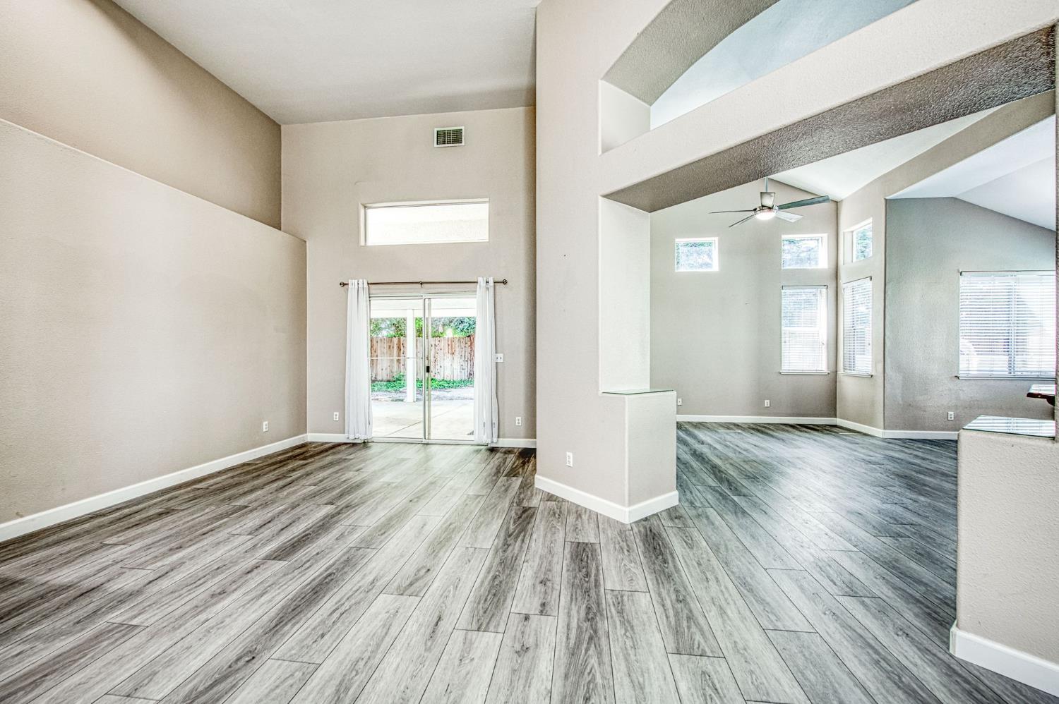 9595 N Woodrow Ave, Fresno, CA 93720