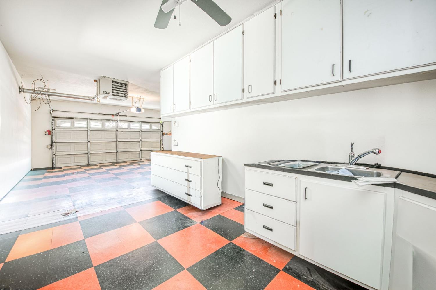9595 N Woodrow Ave, Fresno, CA 93720