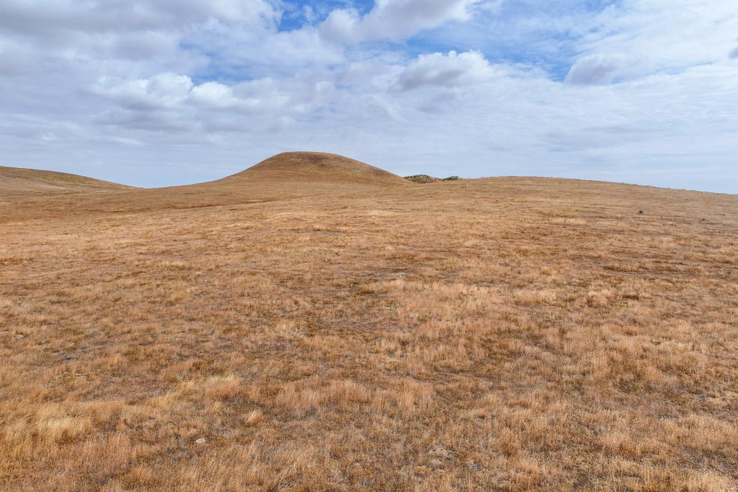 0 0 Kecks Rd, Lost Hills, CA 93249