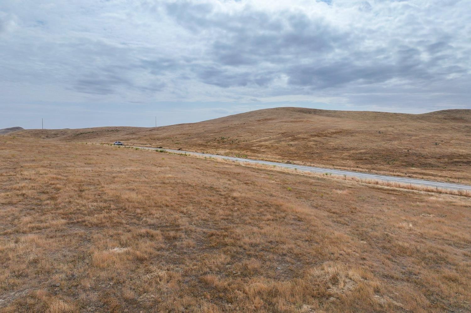 0 0 Kecks Rd, Lost Hills, CA 93249