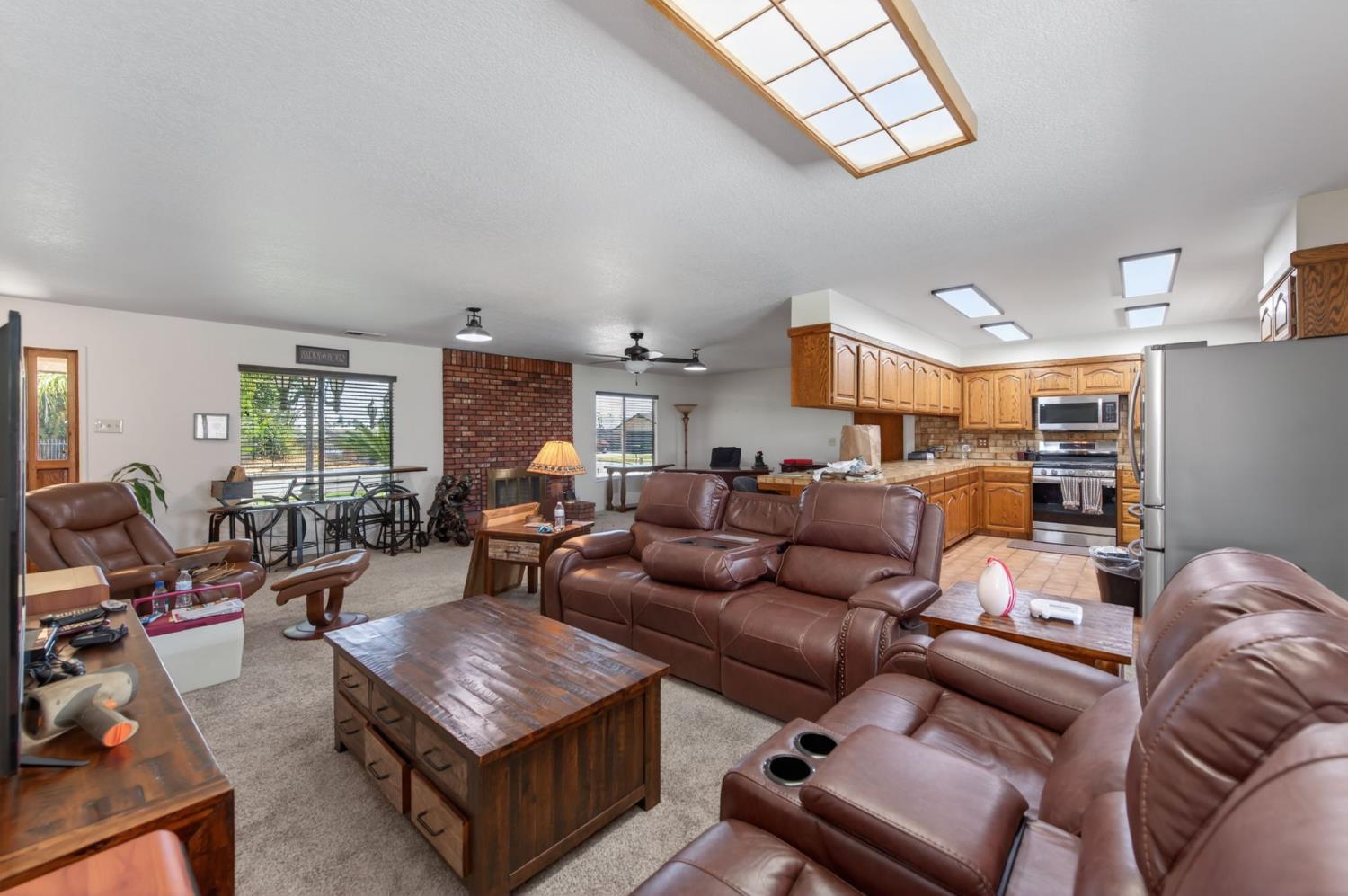 5253 E Platt Ave, Fresno, CA 93727