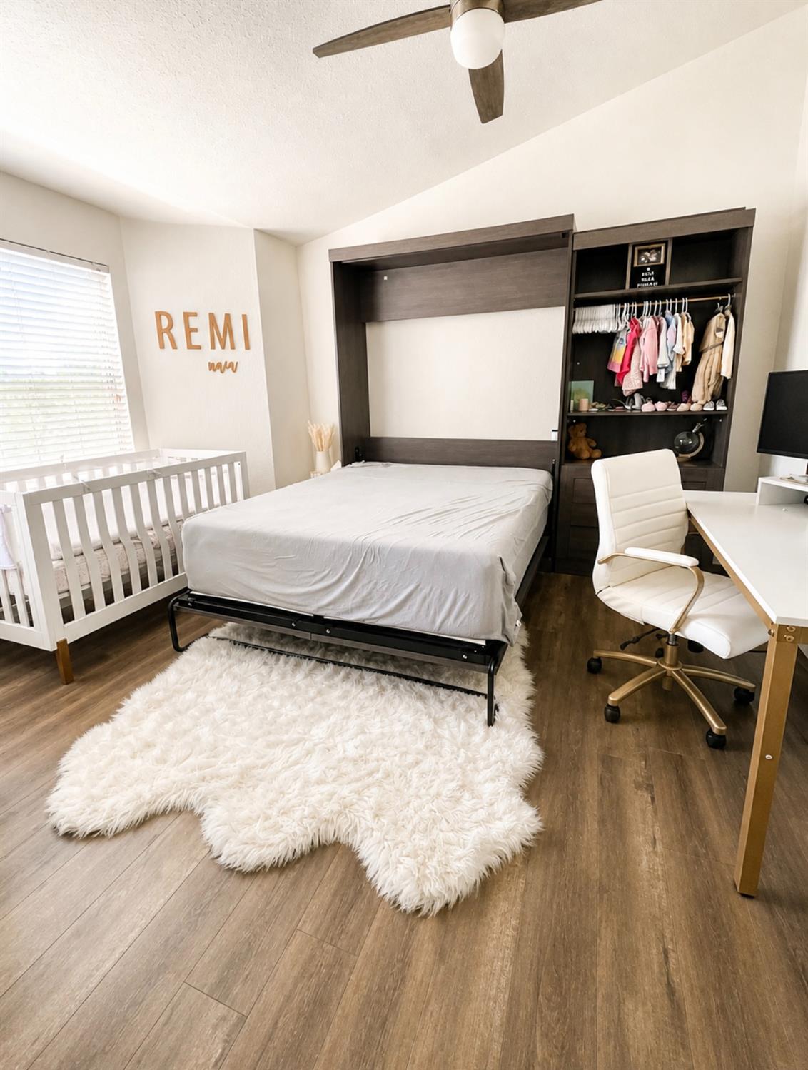 8153 N Cedar Ave #216, Fresno, CA 93720