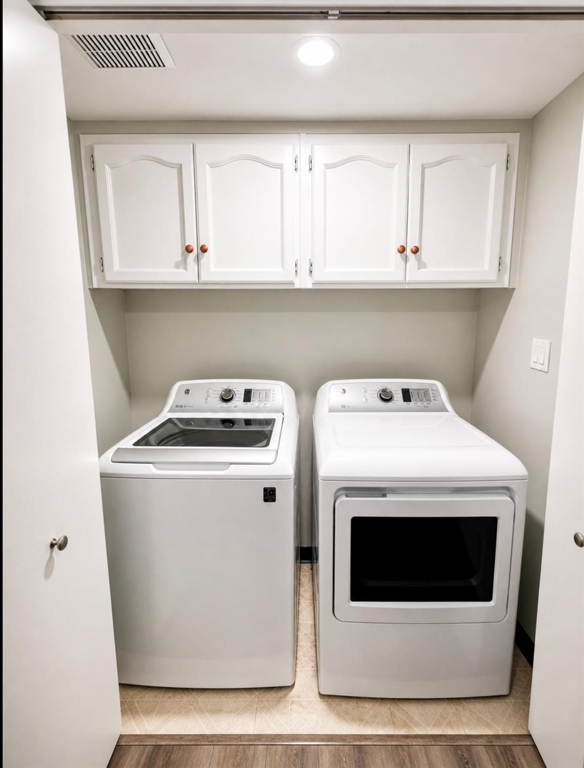 8153 N Cedar Ave #216, Fresno, CA 93720