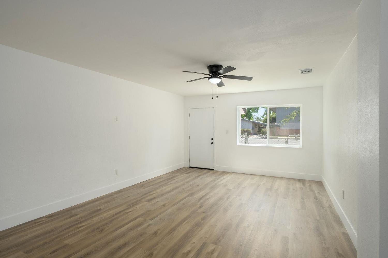 3777 E Olive Ave, Fresno, CA 93702