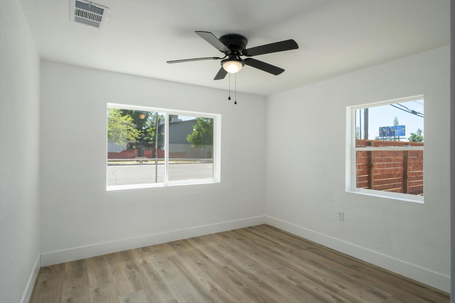 3777 E Olive Ave, Fresno, CA 93702