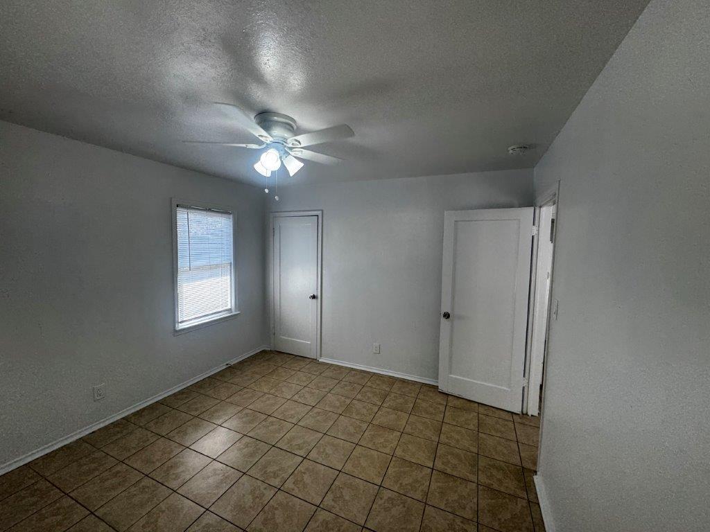 129 N Park Ave, Fresno, CA 93701
