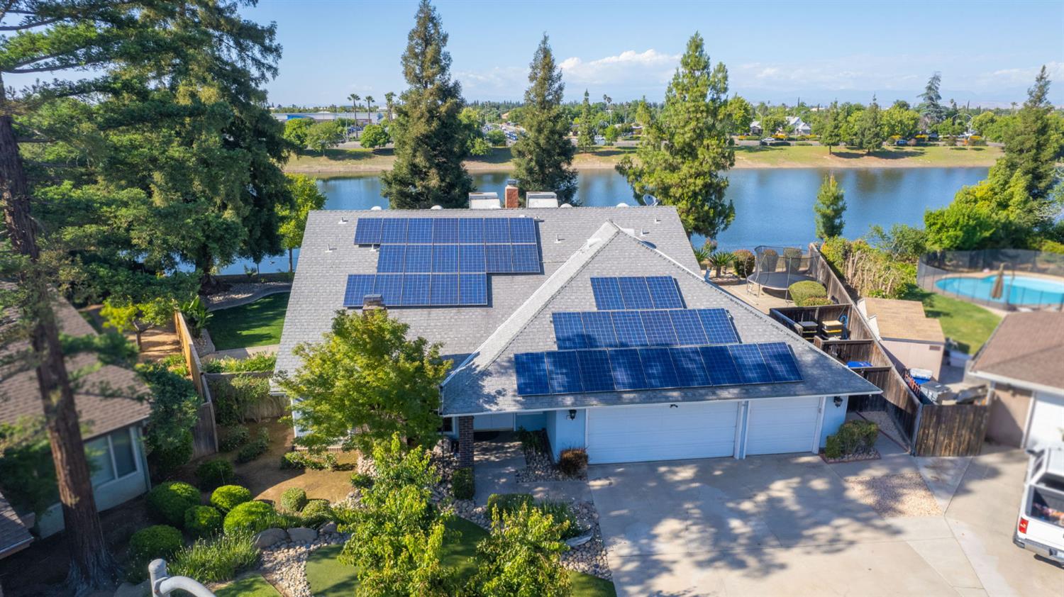6680 N Remington Ave, Fresno, CA 93704