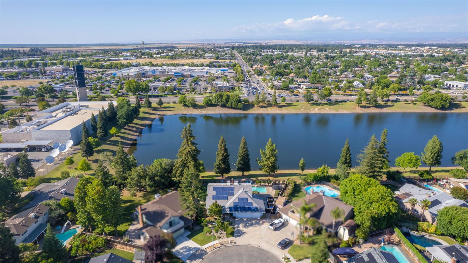 6680 N Remington Ave, Fresno, CA 93704