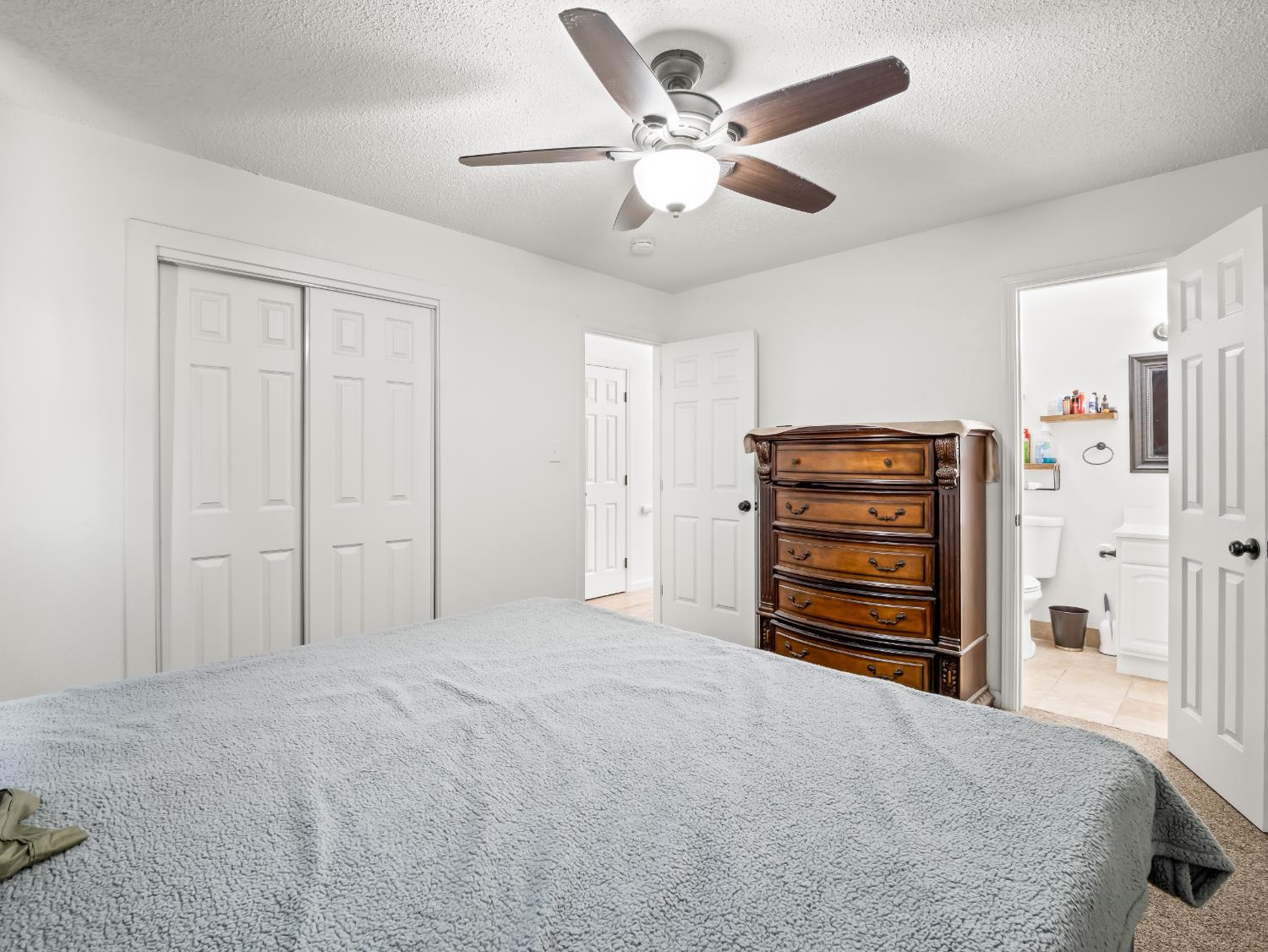 4714 E Santa Ana Ave, Fresno, CA 93726