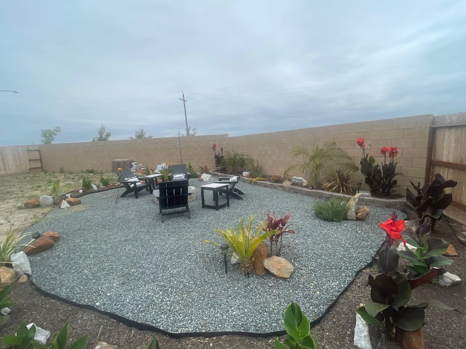 1392 W Clara Ave, Fowler, CA 93625