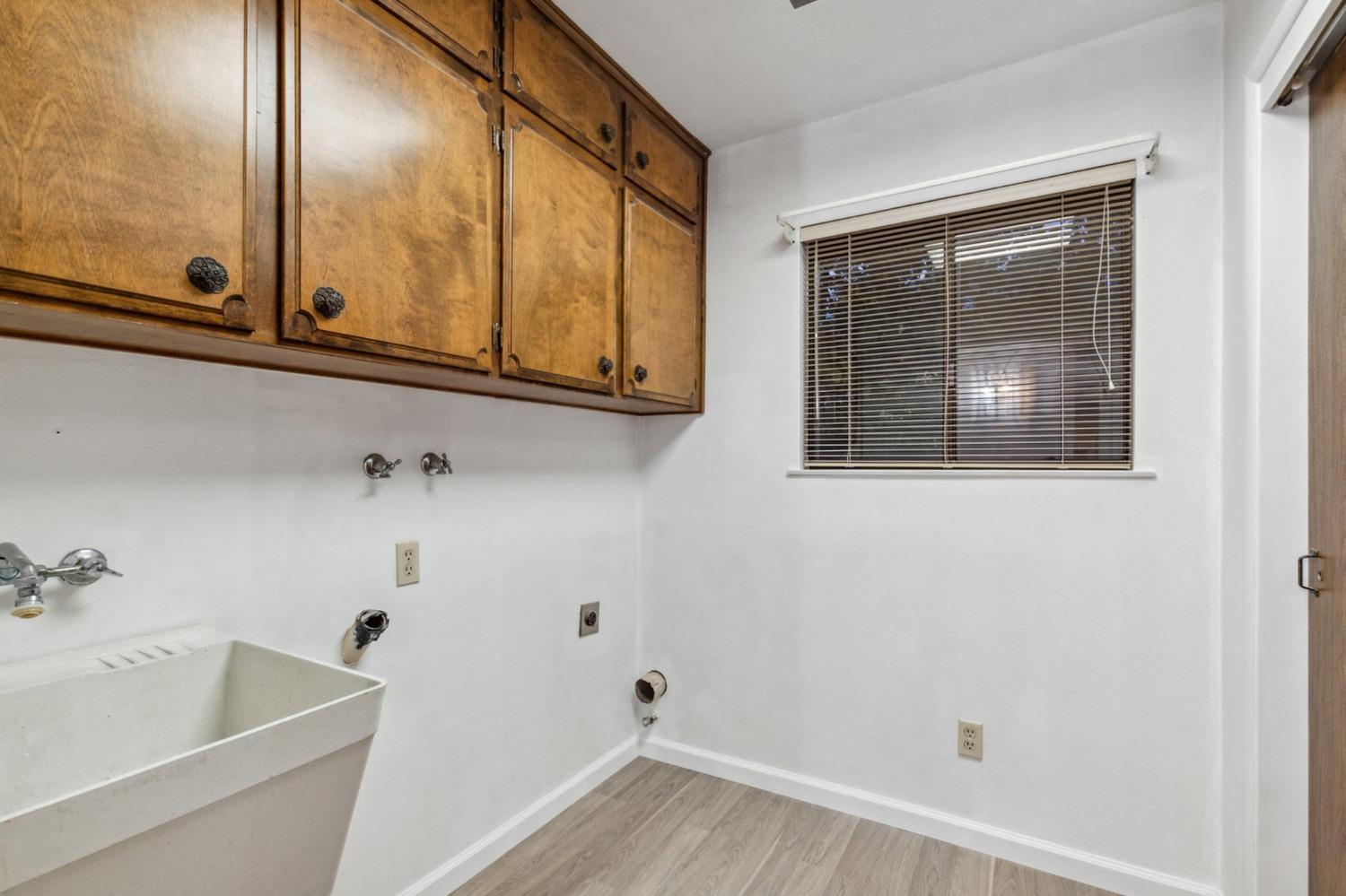 3094 W Escalon Ave, Fresno, CA 93711