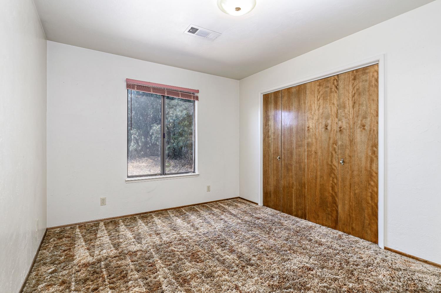 12066 Excelsior Ave, Hanford, CA 93230