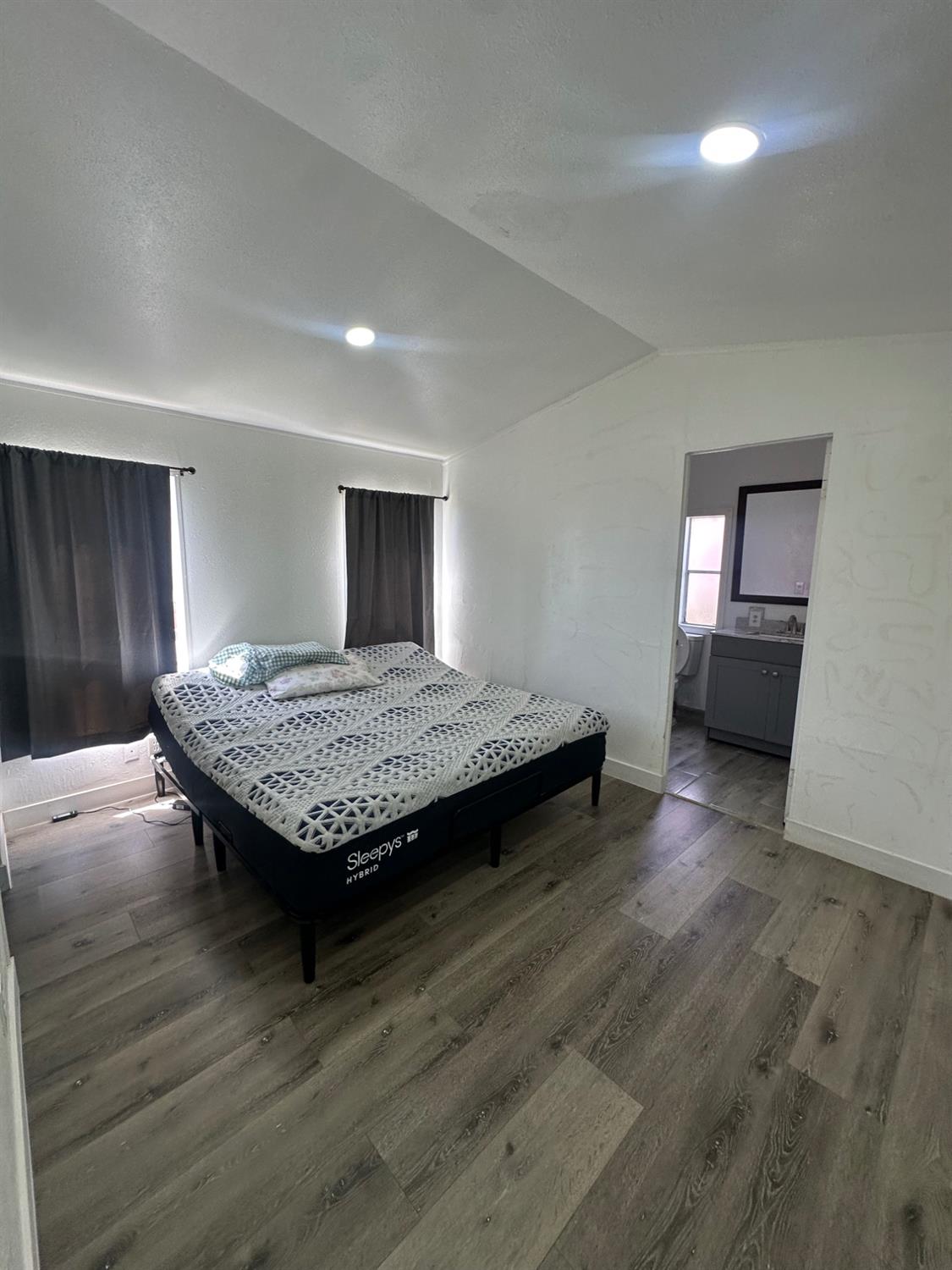 1215 Michelle Way #32, Coalinga, CA 93210