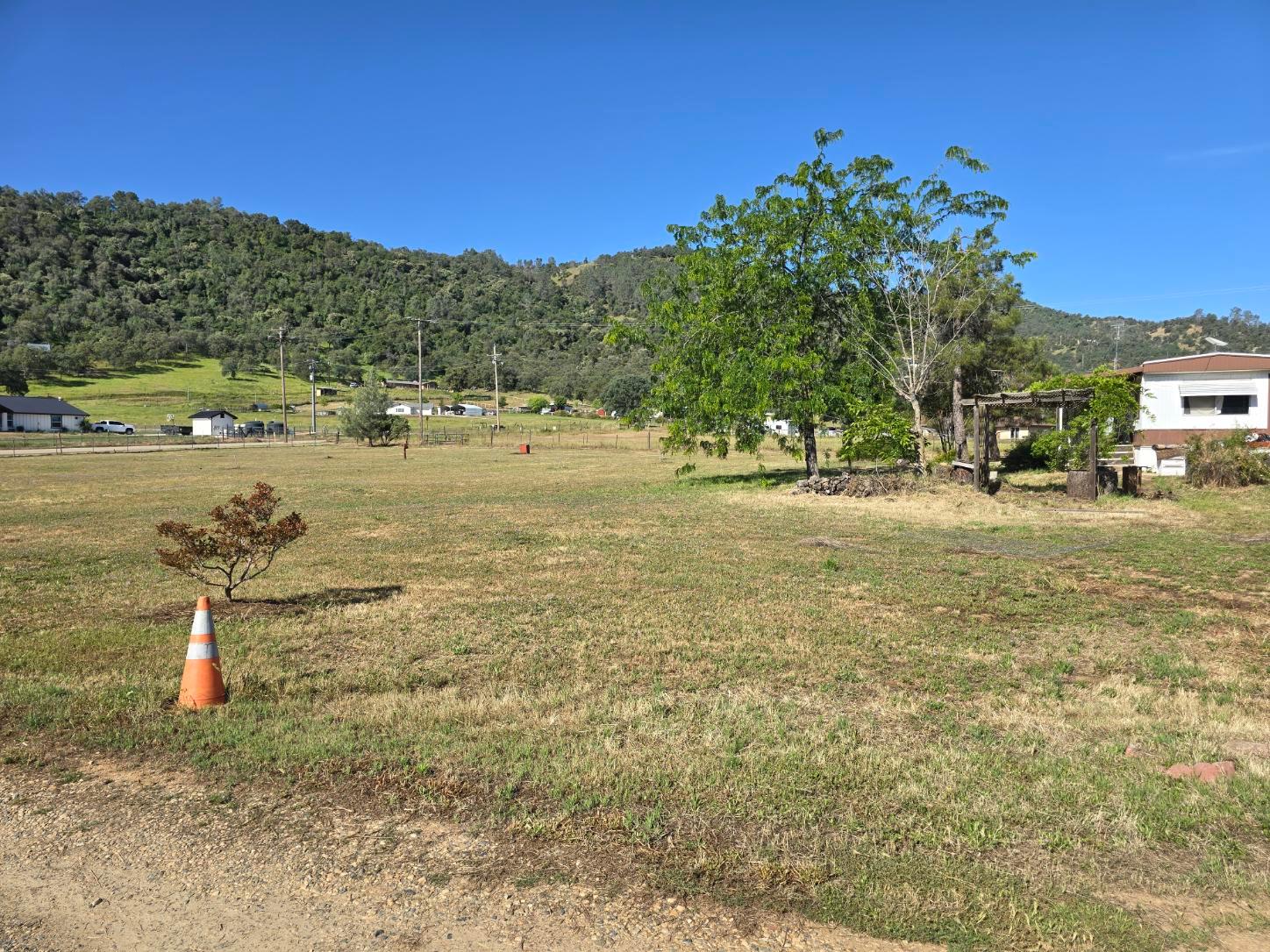 28882 Burrough Valley Rd, Tollhouse, CA 93667