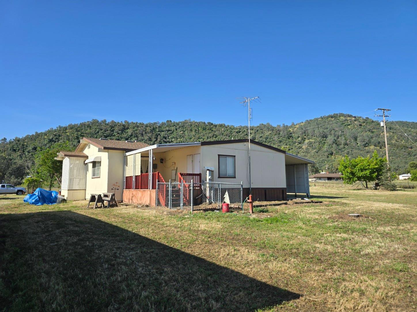 28882 Burrough Valley Rd, Tollhouse, CA 93667