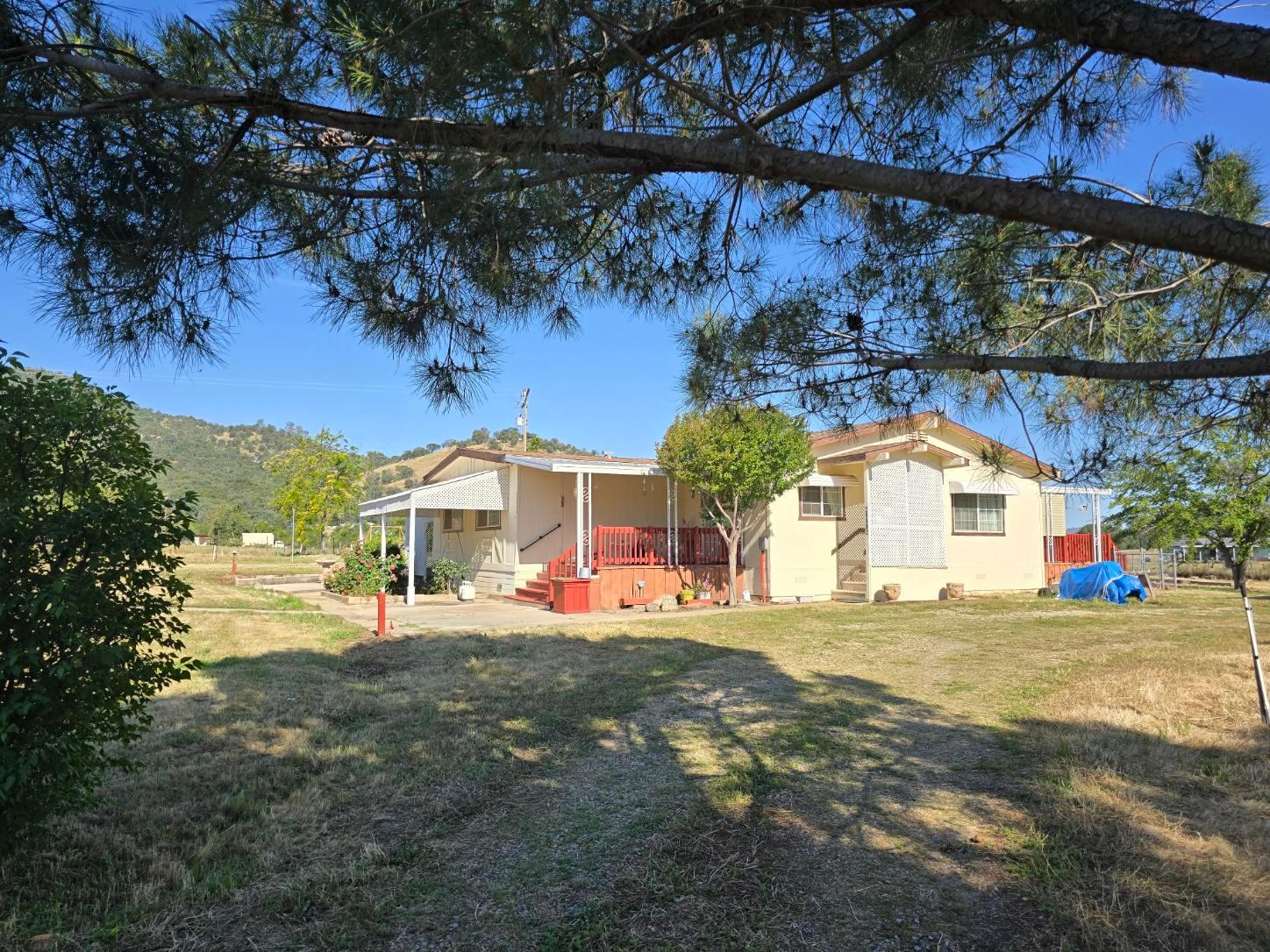 28882 Burrough Valley Rd, Tollhouse, CA 93667