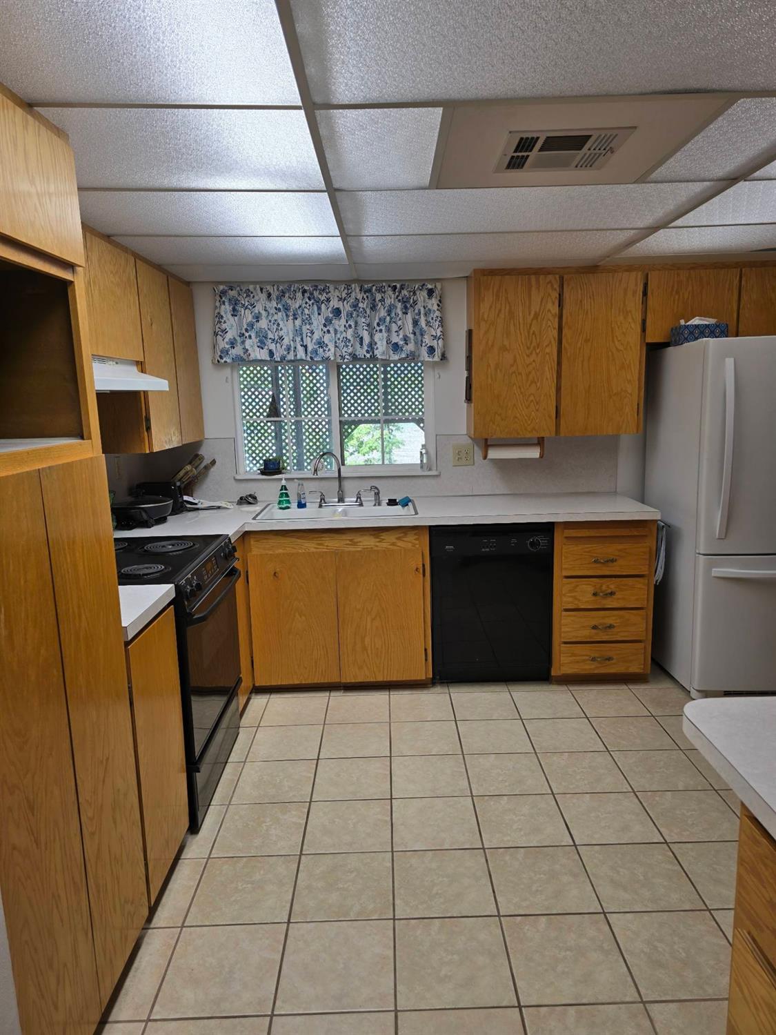 28882 Burrough Valley Rd, Tollhouse, CA 93667