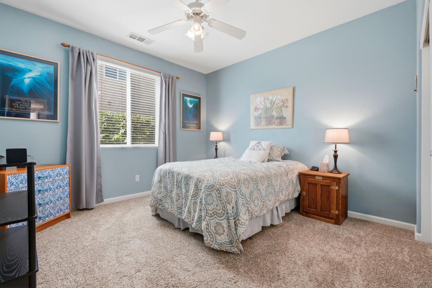 2429 Oak Grove, Visalia, CA 93291