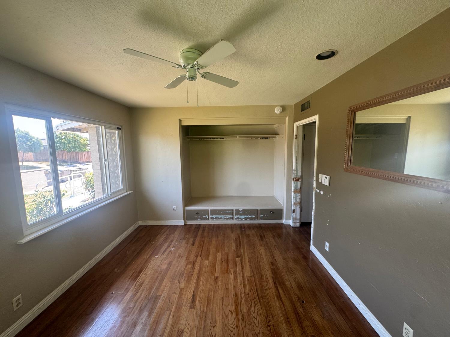 2019 Norris Dr E, Fresno, CA 93703
