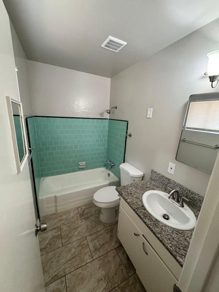 728 N Palm Ave, Fresno, CA 93728