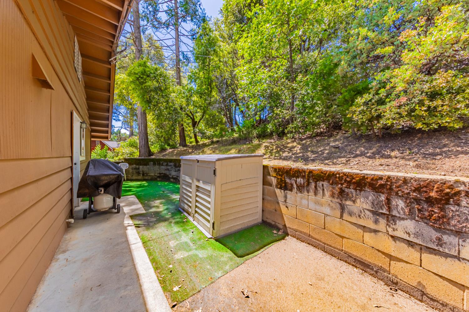36126 Sierra Linda Dr, Wishon, CA 93669