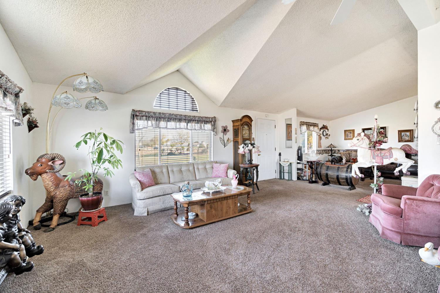 25750 Avenue 20 1/2, Madera, CA 93638