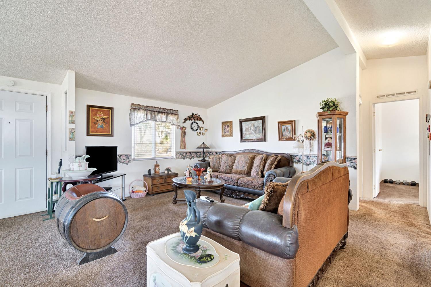 25750 Avenue 20 1/2, Madera, CA 93638