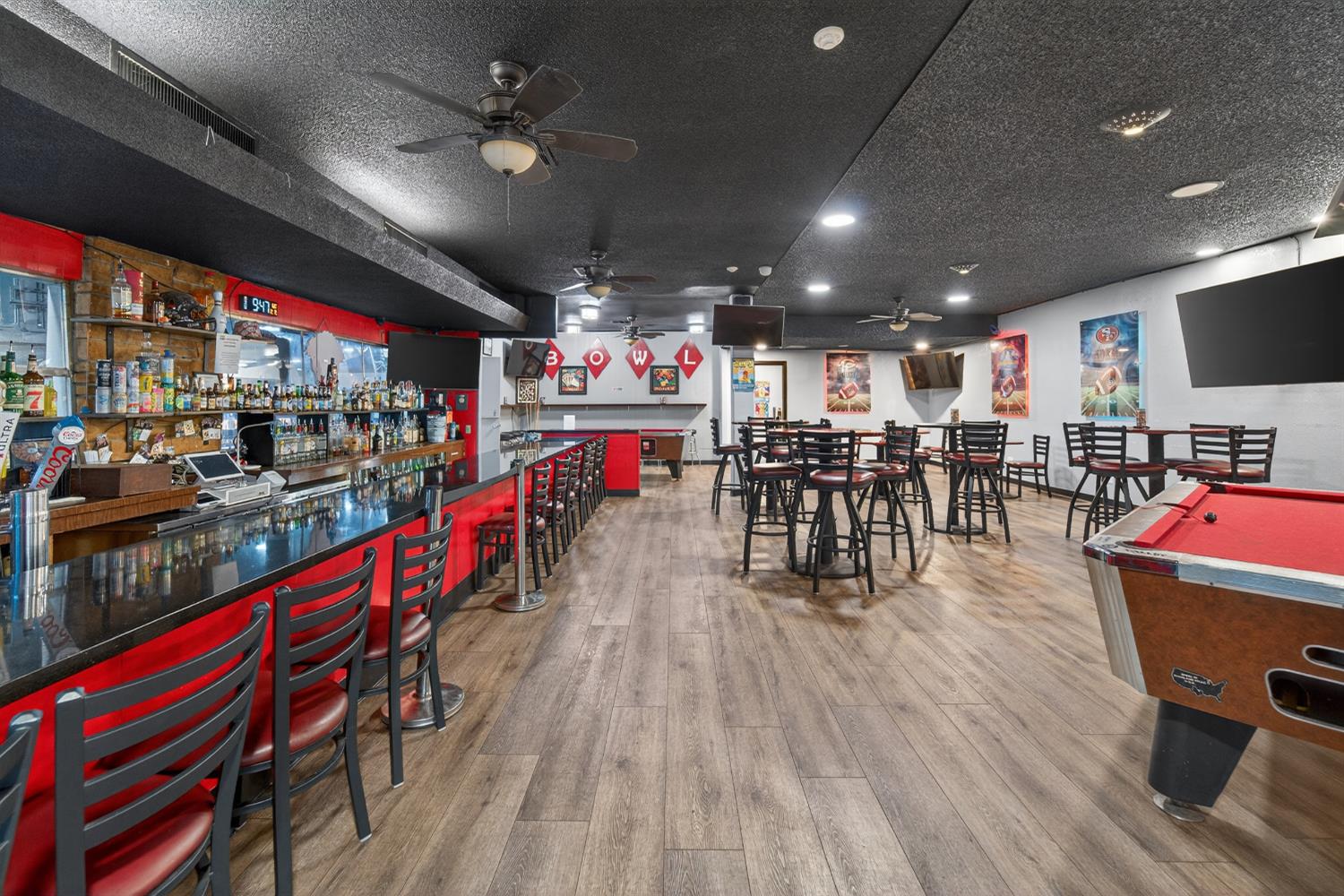 8265 E Dinuba Ave, Selma, CA 93662