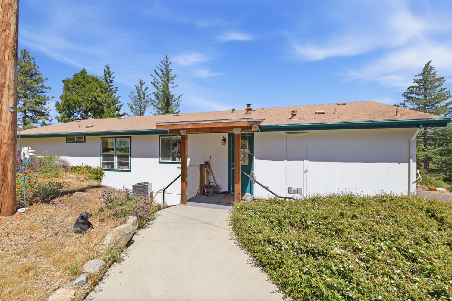 21552 Sprague, Groveland, CA 95321