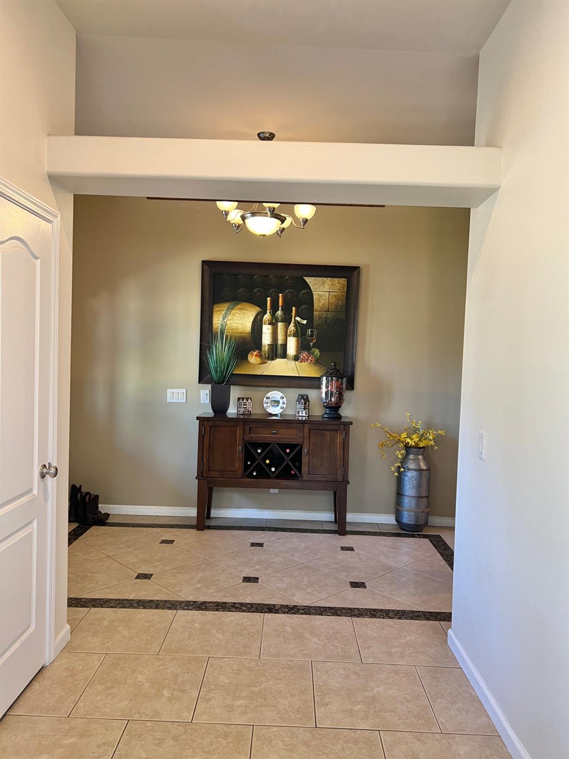 7197 Perlman Dr, Sanger, CA 93657