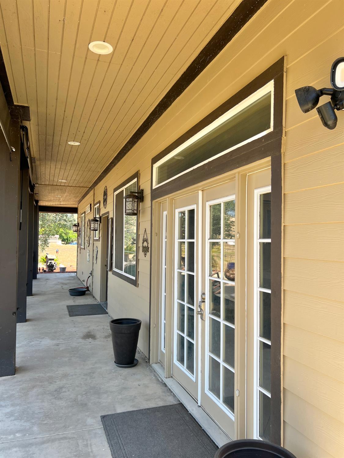 7197 Perlman Dr, Sanger, CA 93657