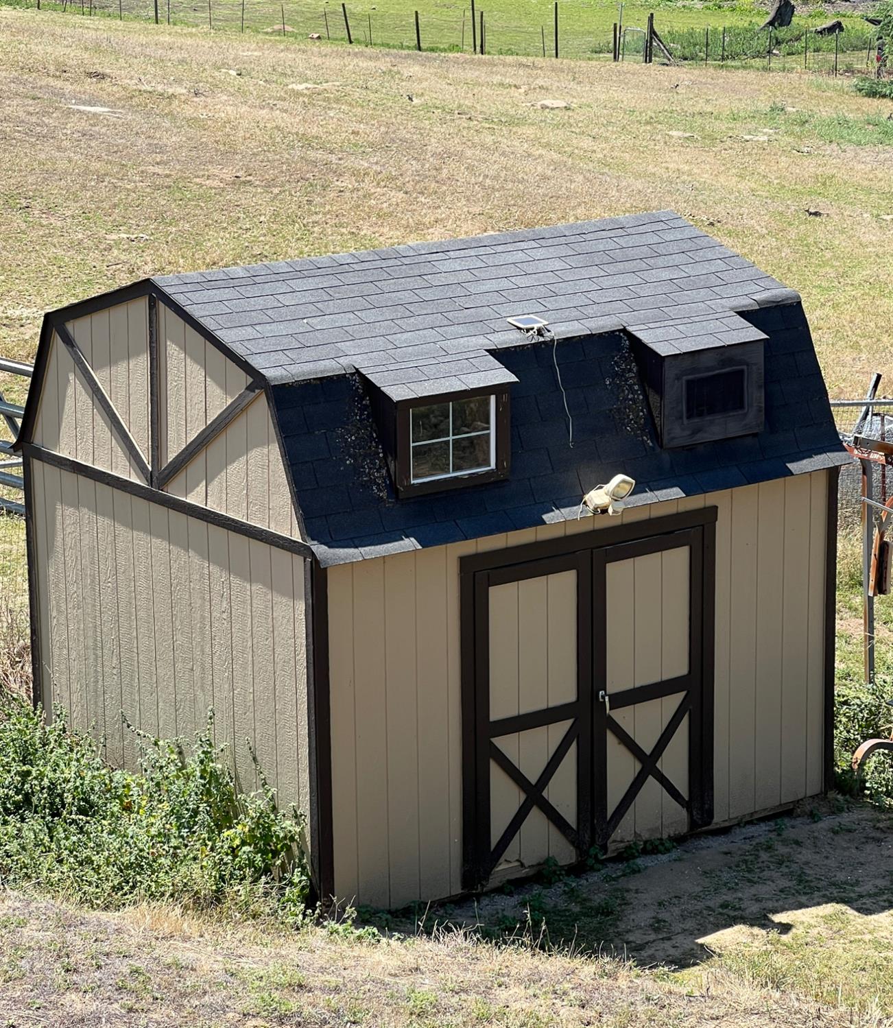 7197 Perlman Dr, Sanger, CA 93657