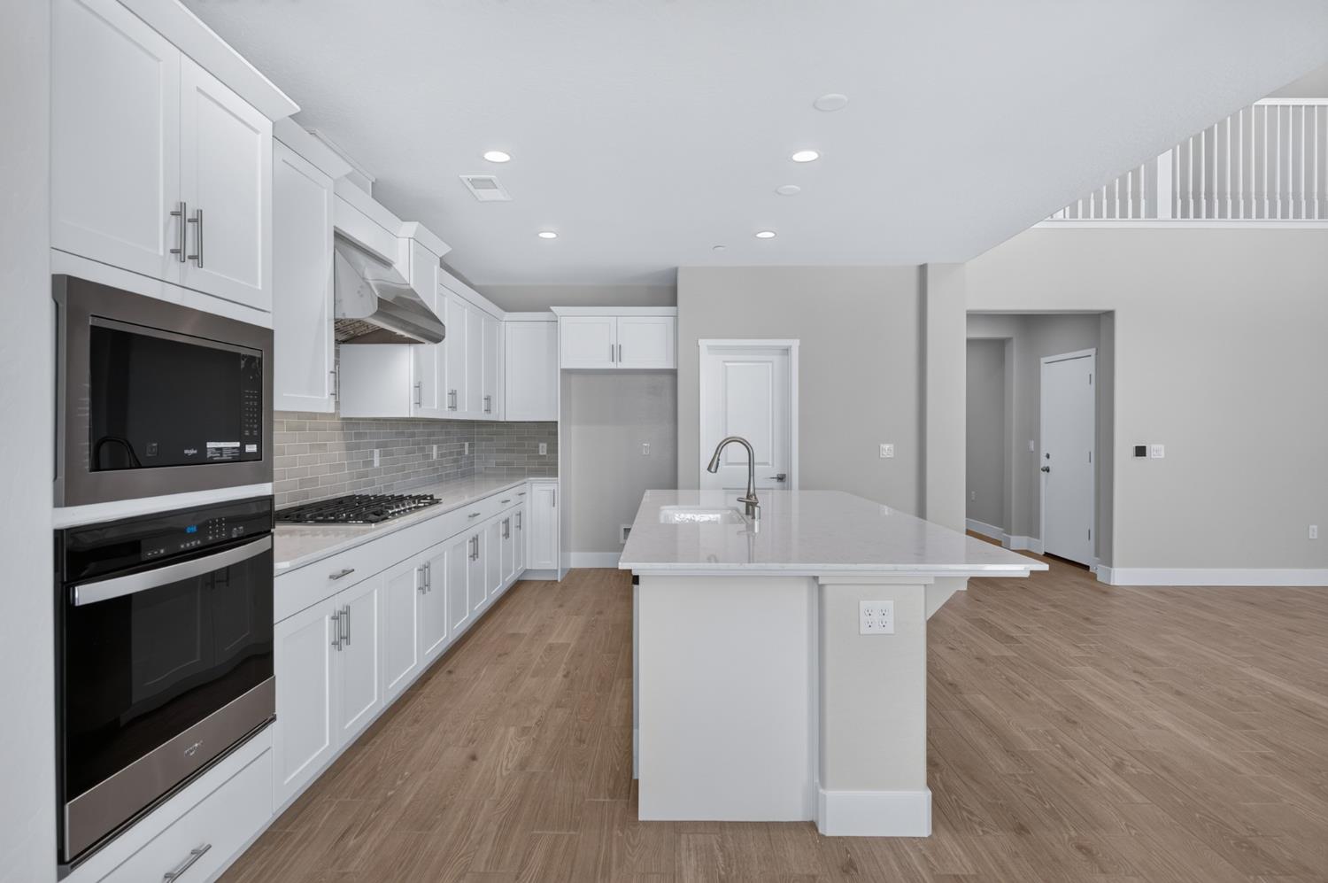 972 Peters Rd S, Madera, CA 93636