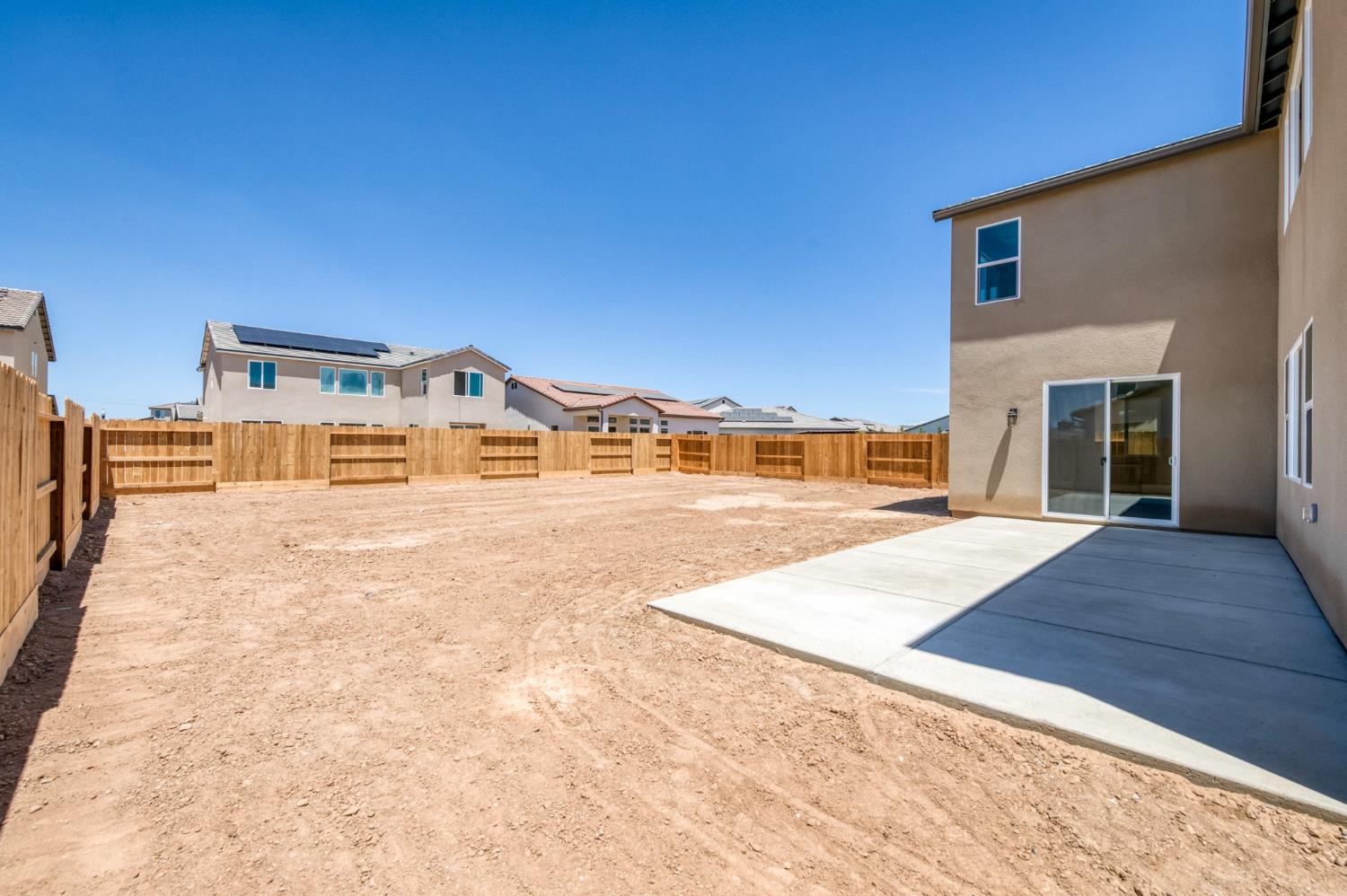 972 Peters Rd S, Madera, CA 93636